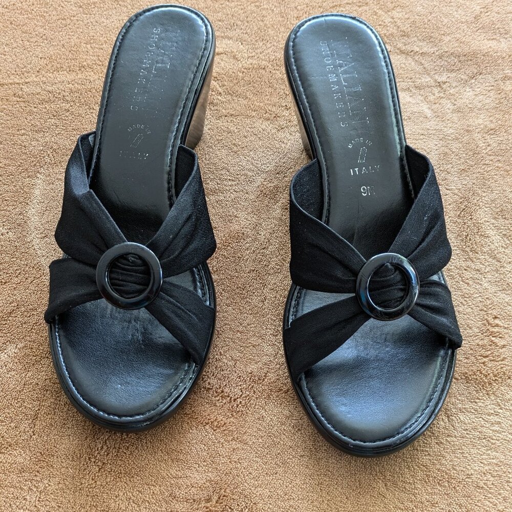 Italian Shoemakers women's black fabric upper wedge heel/slide,sz 9M